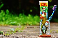 老年人口腔保健和预防方法
